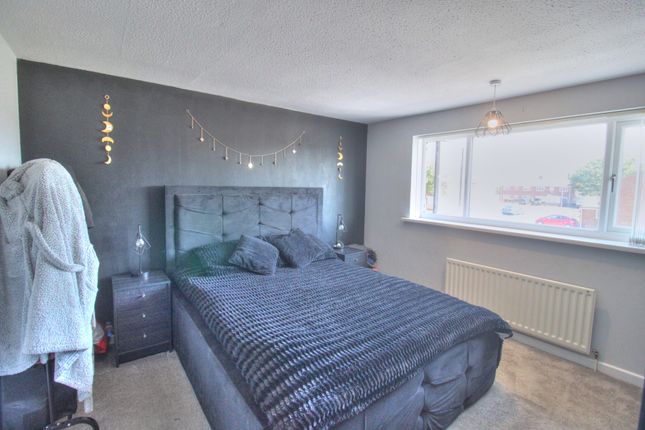 21, Harewood Drive, Bedlington photo 4