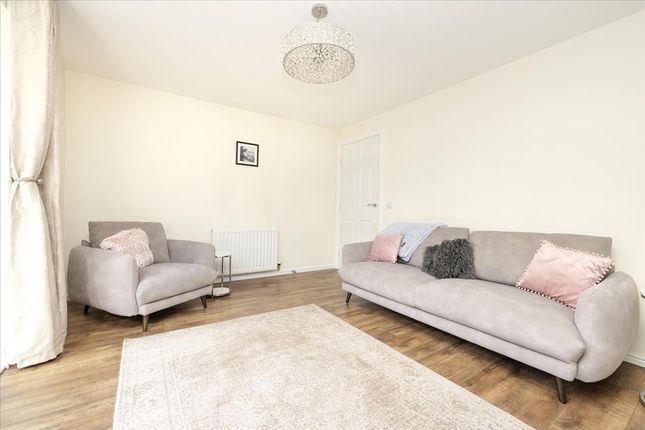 24 Old Dalmore Drive, Auchendinny Penicuik photo 4