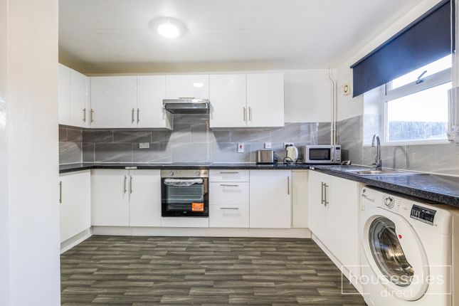 12, Louisberg Road, Gainsborough photo 4