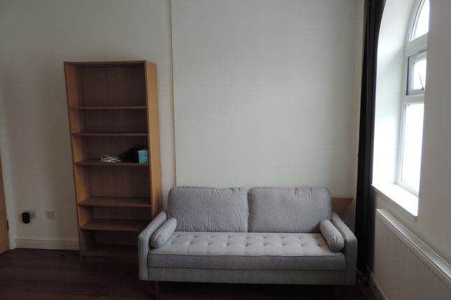 62 , Flat 1, Monthermer Road, Cardiff photo 5