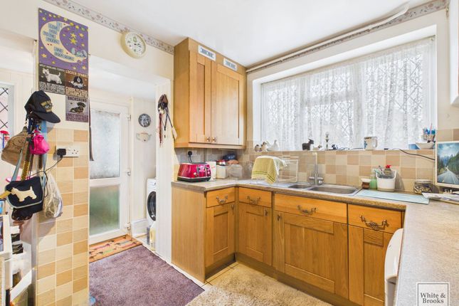 18 Westway, Bognor Regis photo 3