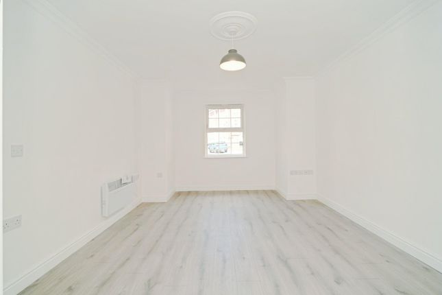 12, Manthorpe Avenue, Manchester photo 3
