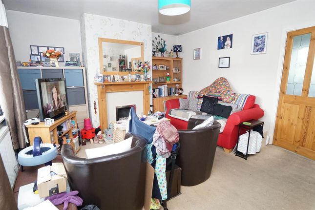 33, West Royd Road, Shipley photo 2
