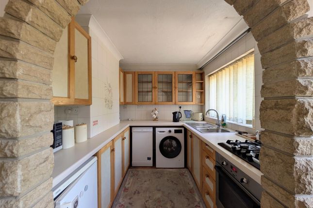 43, Arundel Close, Gloucester photo 4