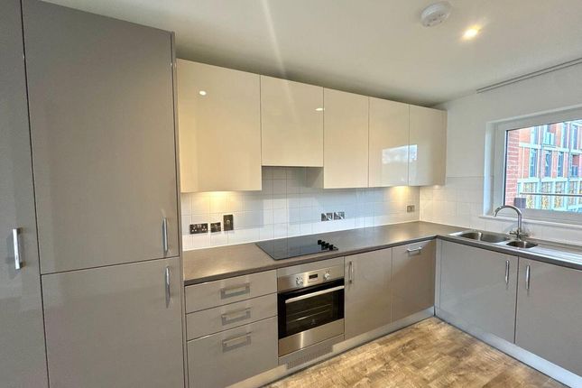 Finsbay Court, Stromness Walk, Acton photo 2