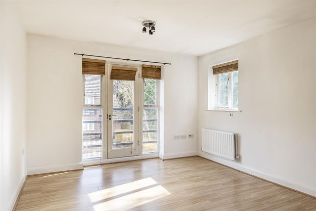 179, Edward Vinson Drive, Faversham photo 3