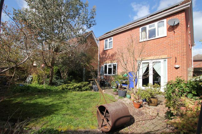 61, Ward Way, Witchford photo 4