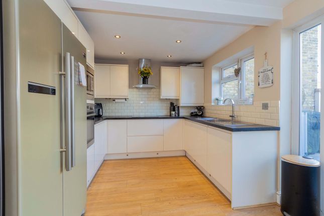 79a, Willoughby Road, Langley photo 5