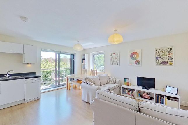 Fleming-House-St-Georges-Grove-Sw17-07102025_18385