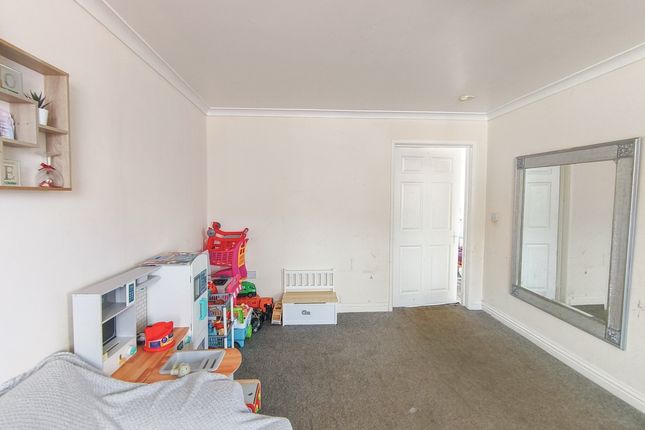 6, Margaret Street, Ludworth photo 4