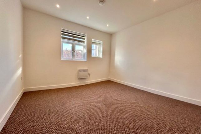 Flat 2, 146A High Street, Tonbridge photo 5