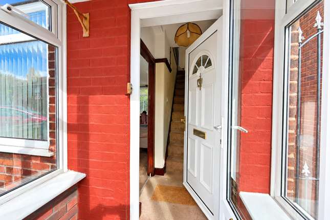 79, Priory Lane, Stockport photo 3