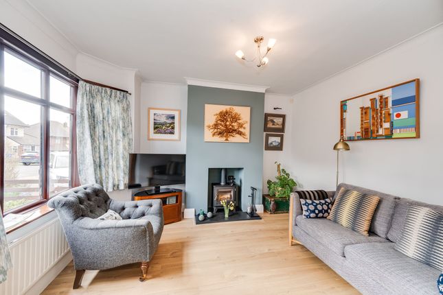 51 Barncliffe Crescent, Sheffield photo 2