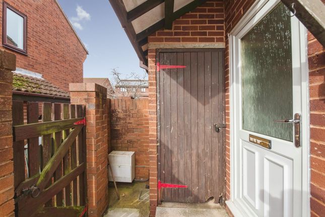 37, Celia Crescent, Exeter photo 2