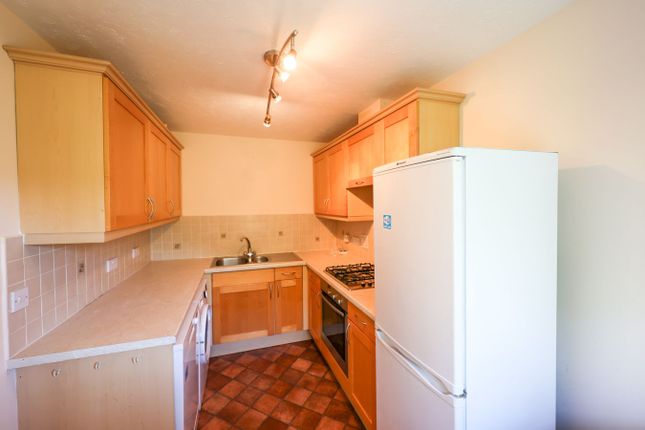9, Mullion Close, St Austell photo 3