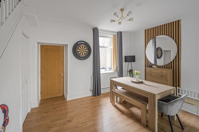5, Llwynmadoc Street, Pontypridd photo 2