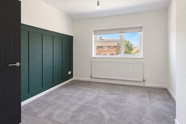 9 Kendall Road, Bedford photo 5