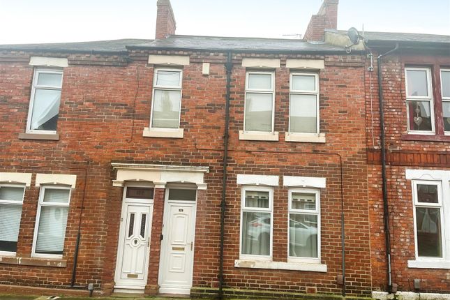 Flat for sale in Canterbury Street, South Shields