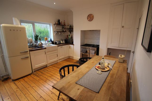 Meanwood Road, Leeds photo 2