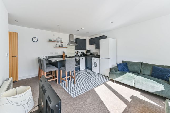Kenton Apartments, Clapham photo 2