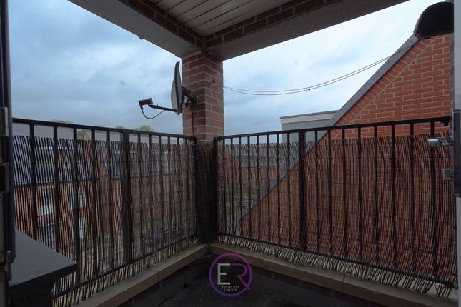 118 Ketley Park Road, Telford photo 4