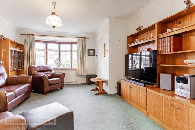 16, Seven Acres, Saddleworth photo 4