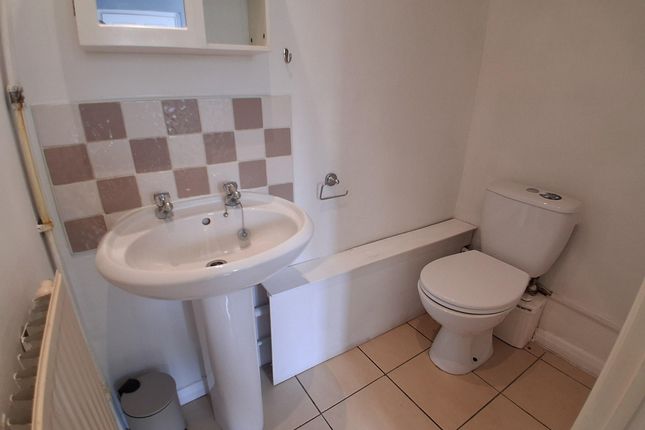 15, MAIDSTONE photo 5