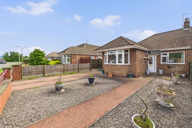 41, Hillview Drive, Gloucester photo 2