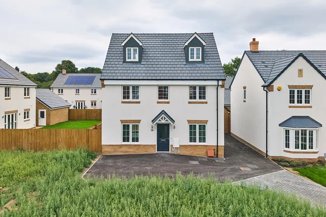 Taylor Wimpey - Colney Manor