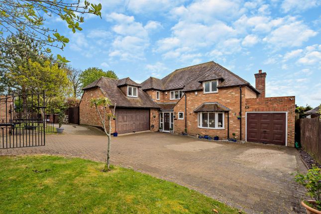 Thumbnail Detached house for sale in Chart Road, Chart Sutton, Maidstone, Kent