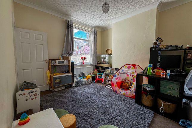 6, Pine Street, Stockton-on-Tees photo 4
