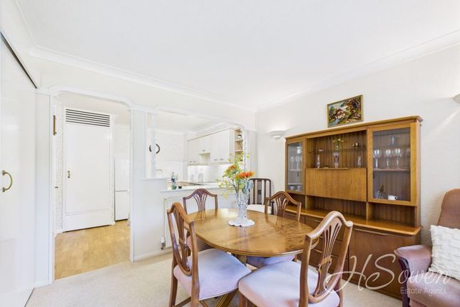 4 Meadwood, St. Marks Road, Torquay photo 4