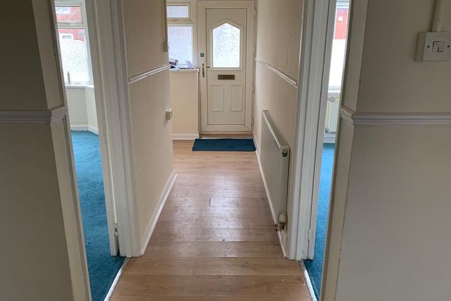 86, Rutland Drive, Bury photo 2