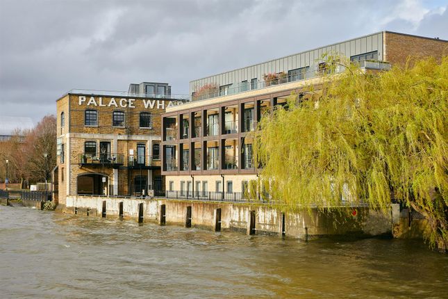 Thumbnail Flat to rent in Palace Wharf, Hammersmith