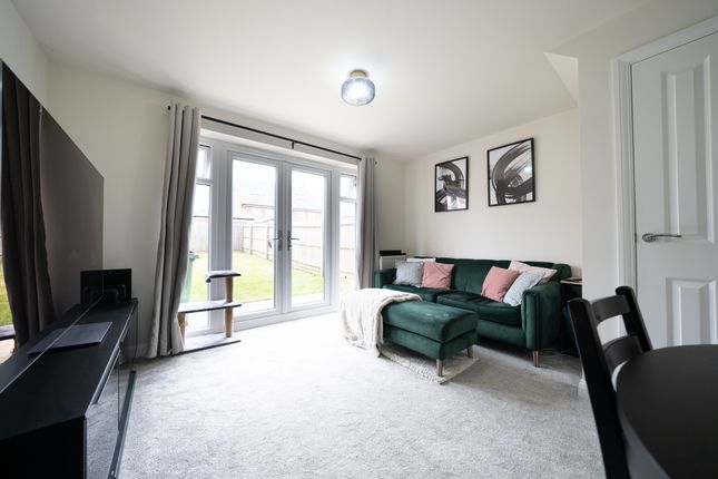5 Shiel Road, Leicester photo 3