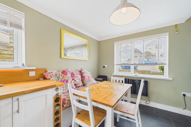 10 Windsor Road, Pembroke photo 3