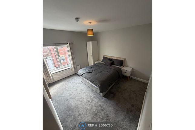 West St, Castleford photo 5