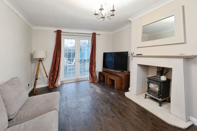 17, Old Road, Beverley photo 3