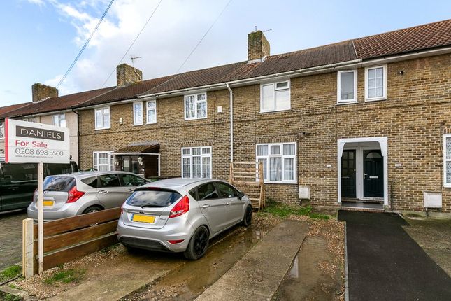 Thumbnail Terraced house for sale in Gareth Grove, Bromley, Kent