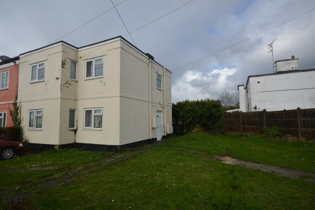 Thumbnail Flat to rent in Clockhouse Way, Braintree