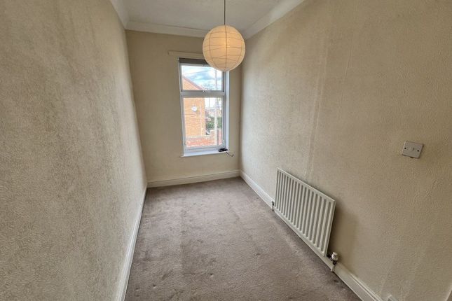 Terraced house to rent in Victoria Street, Ackworth