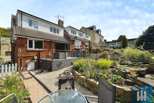 3-bed house on 32, Toothill Bank, Brighouse, £325,000