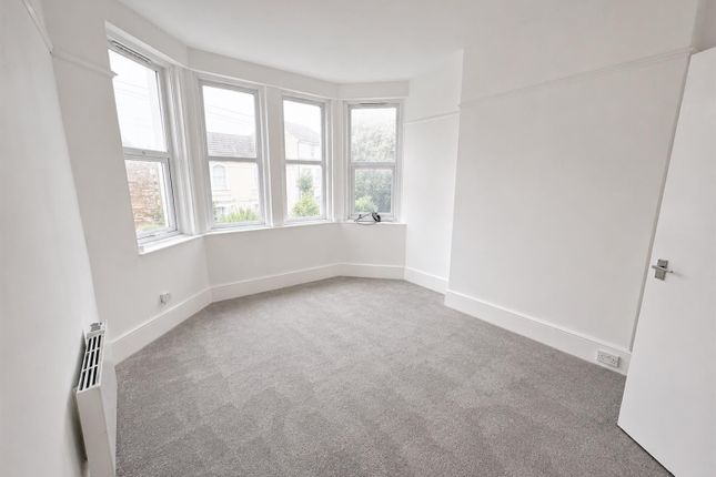 Flat 1, 2, Upper Park Road, St. Leonards-On-Sea photo 3