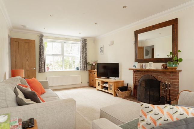 15, Howard Place, Reigate photo 4