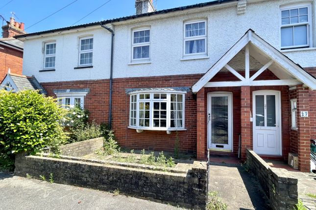 Thumbnail Terraced house for sale in Kingslea, Leatherhead