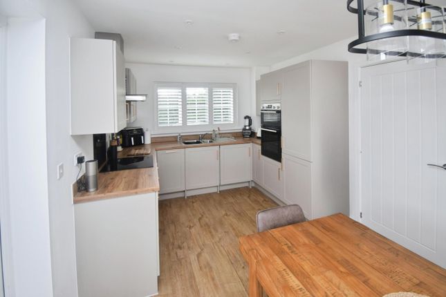 1, Blackberry Way, Bridgwater photo 3