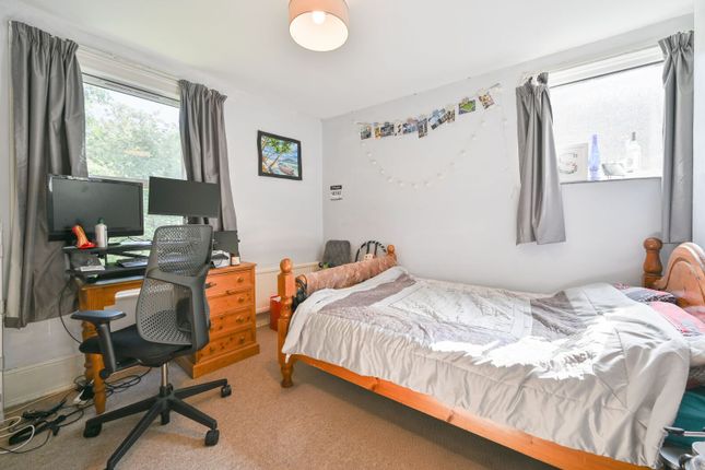 Tierney Road, Streatham Hill photo 4