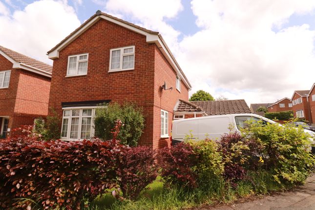 Thumbnail Detached house to rent in Ripple Field, Freshbrook, Swindon