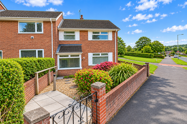 3-bed house on Cwmbran, £1,050/mo