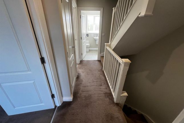 14, Sackville Road, Luton photo 4